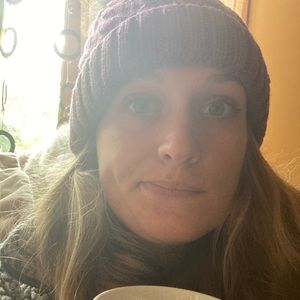 Meet your Posher, Gabi